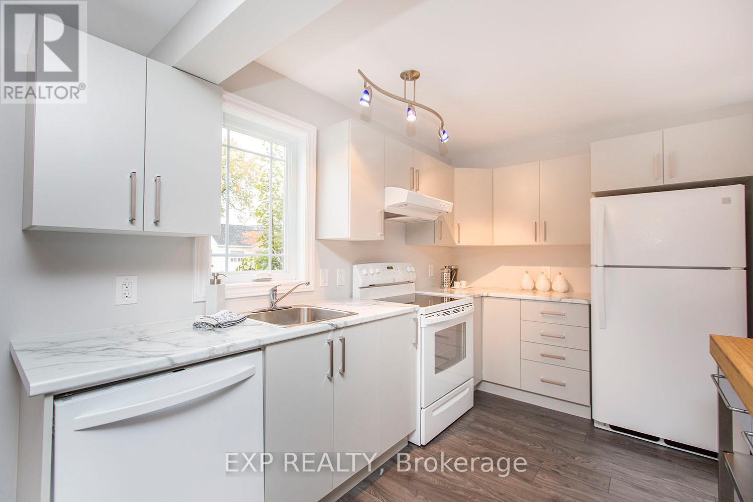 A - 183 Kipp Street, Ottawa, Ontario  K1L 7V1 - Photo 10 - X12897310