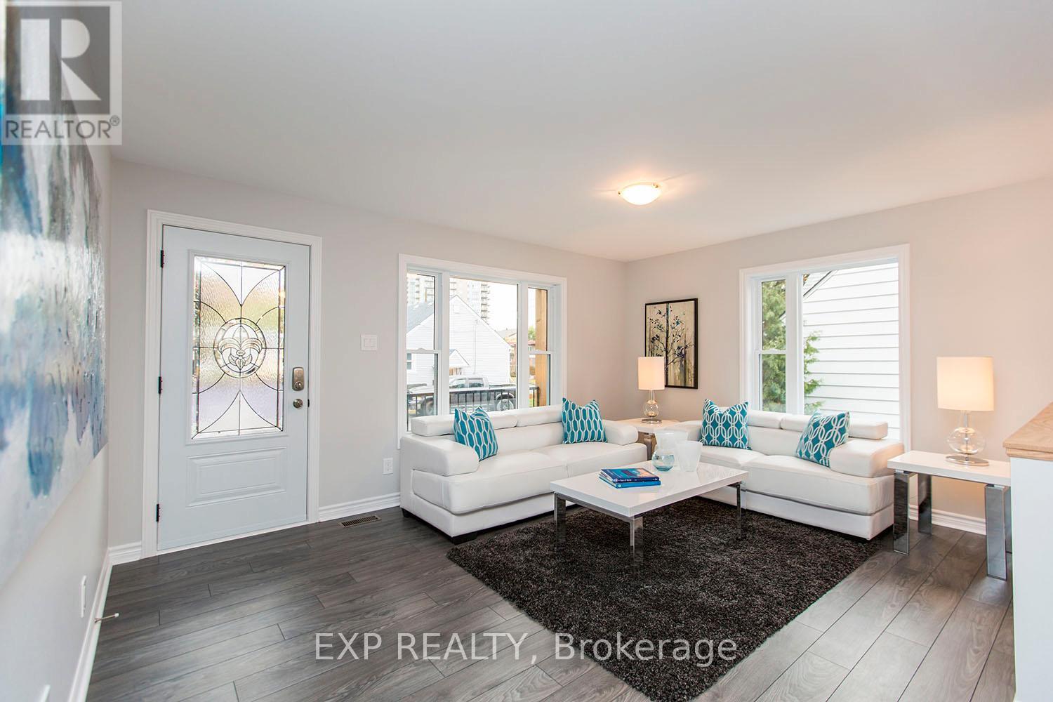 A - 183 Kipp Street, Ottawa, Ontario  K1L 7V1 - Photo 4 - X12897310