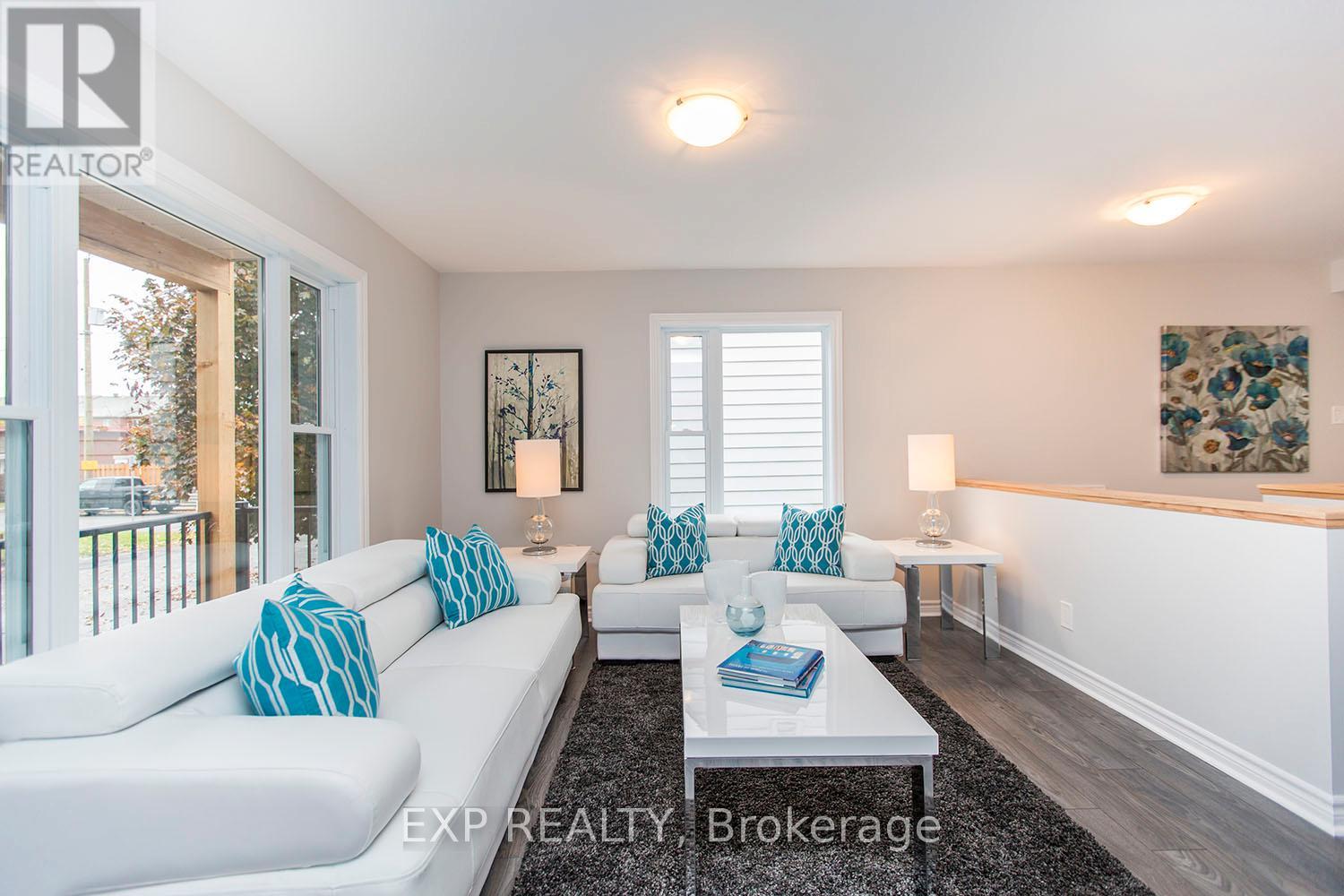 A - 183 Kipp Street, Ottawa, Ontario  K1L 7V1 - Photo 5 - X12897310