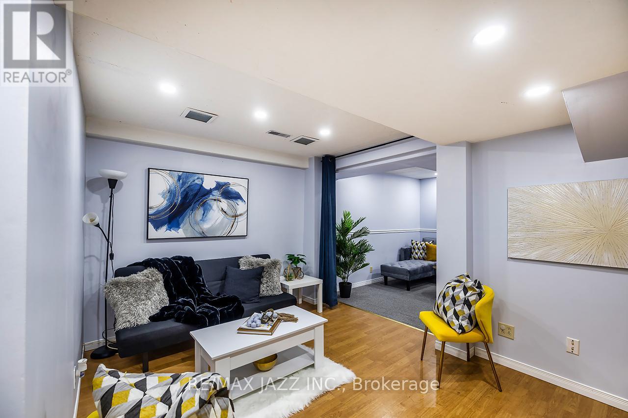 33 Mossgrove Court, Clarington, Ontario  L1E 1P4 - Photo 21 - E12935624