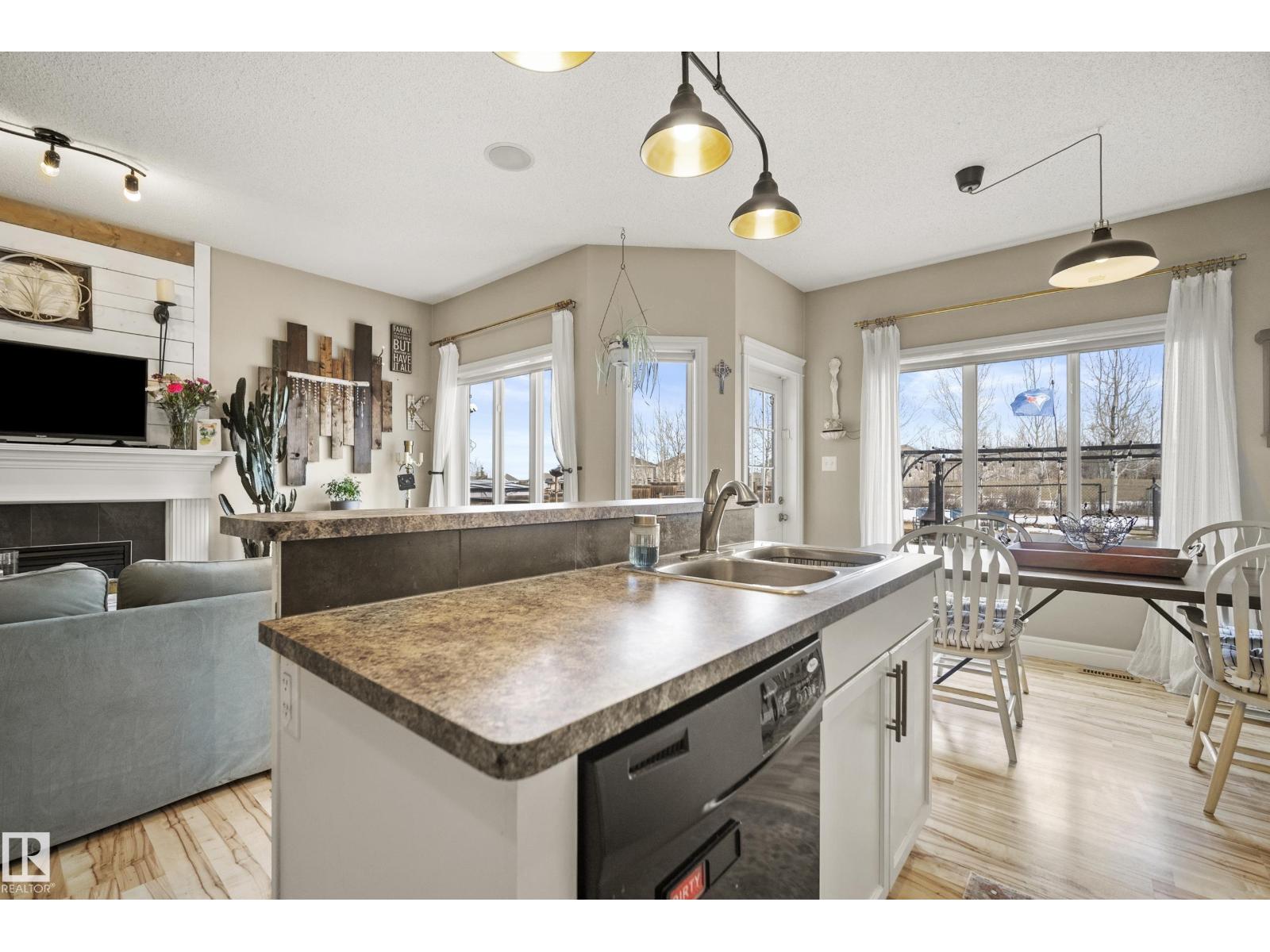 114 Mclaughlin Dr, Spruce Grove, Alberta  T7X 0K3 - Photo 11 - E4479051