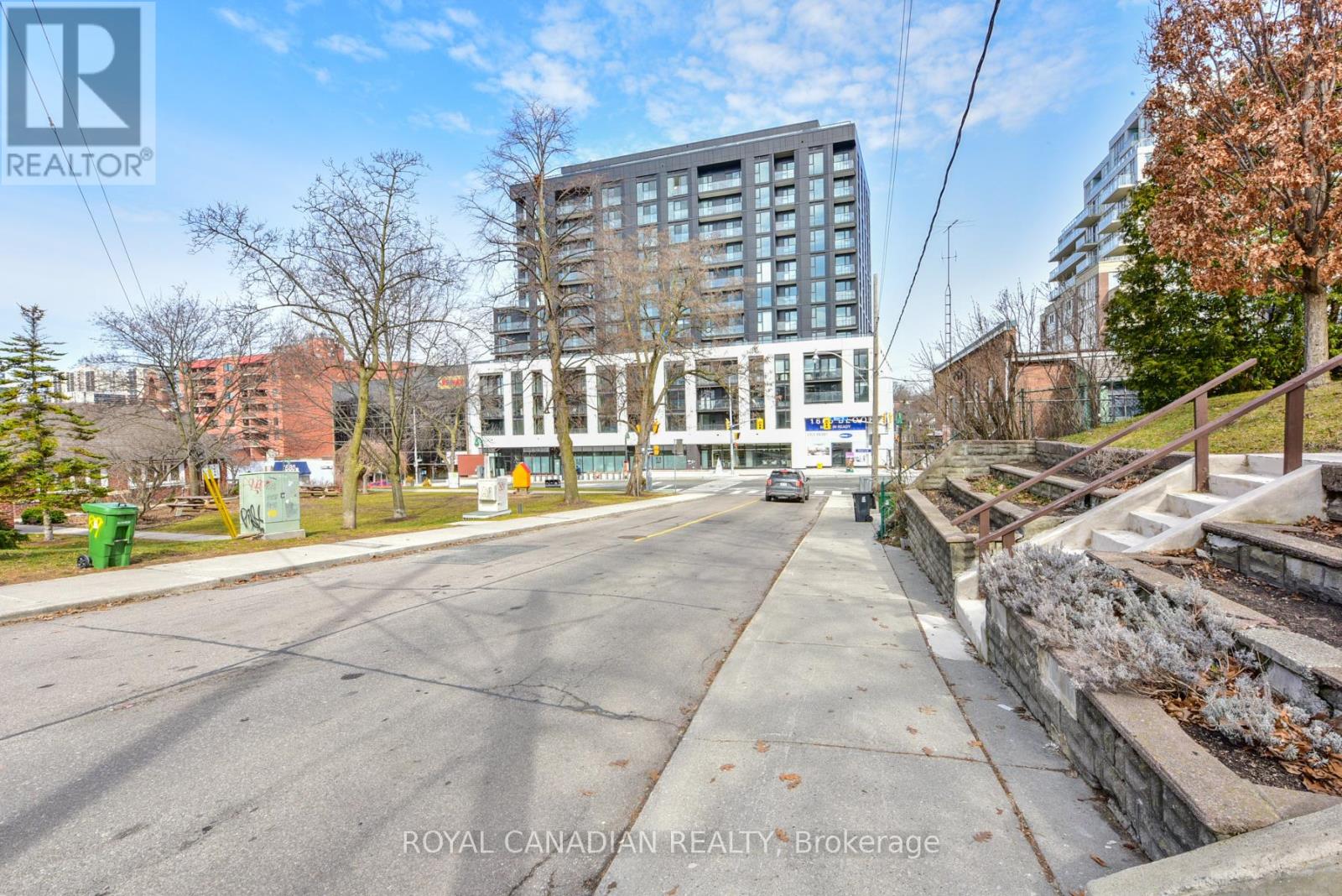 601 - 1660 Bloor Street W, Toronto, Ontario  M6P 0C6 - Photo 24 - W12935532