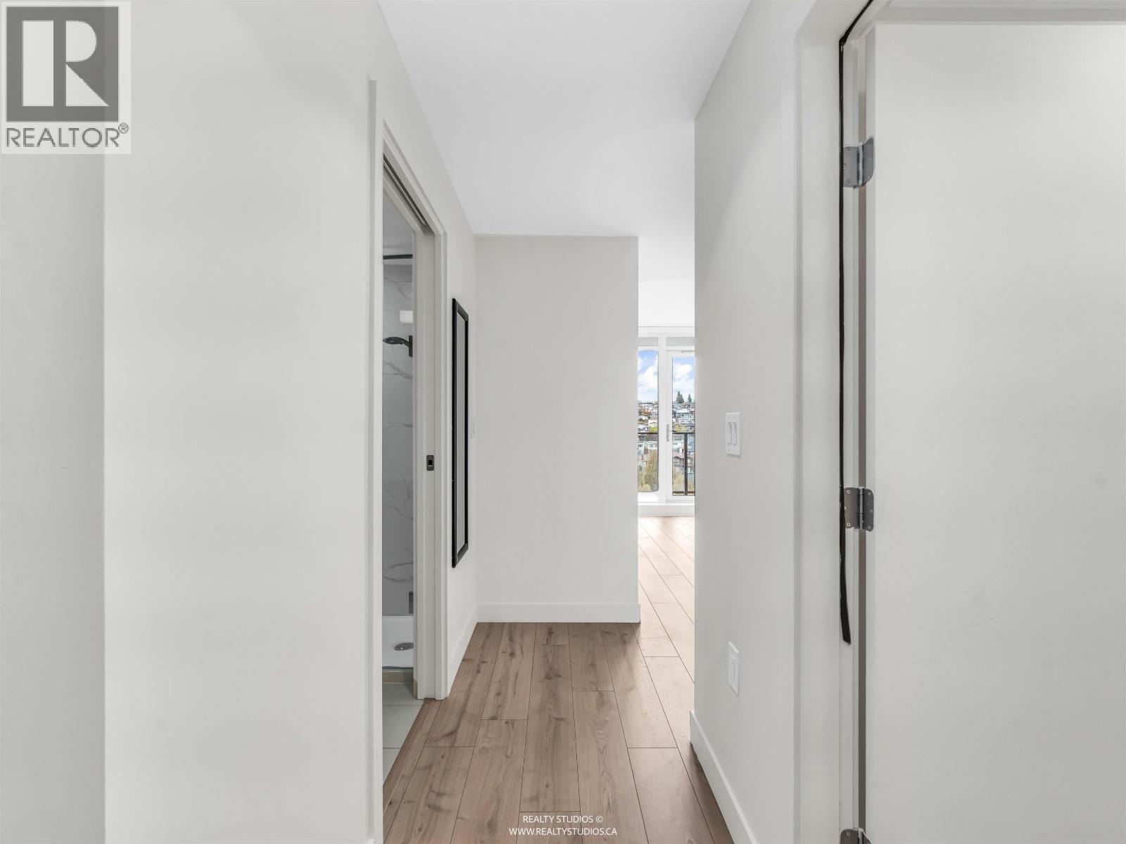 1302 8181 Chester Street, Vancouver, British Columbia  V5X 0J9 - Photo 11 - R3104617