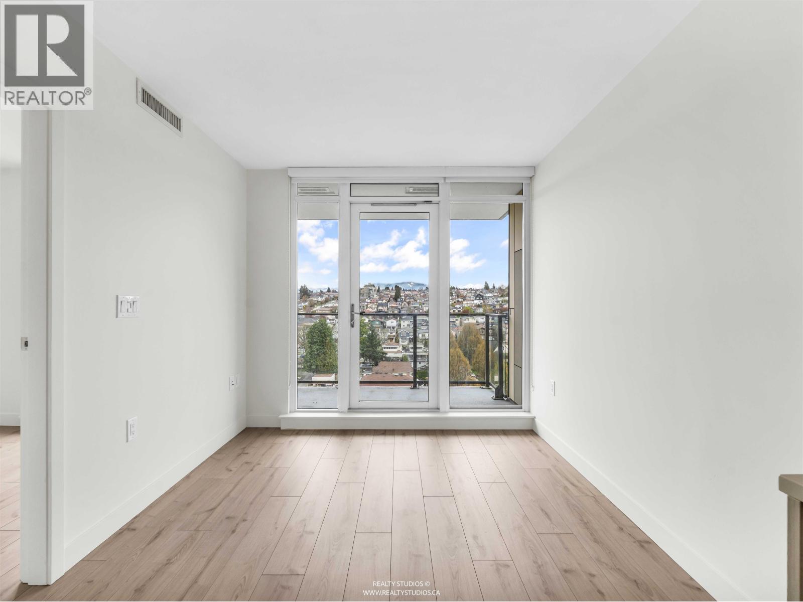 1302 8181 Chester Street, Vancouver, British Columbia  V5X 0J9 - Photo 12 - R3104617