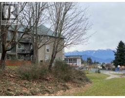 27 622 FARNHAM ROAD, Gibsons, British Columbia