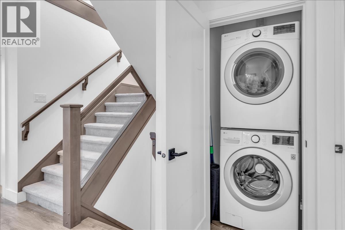 7430 Canada Way, Burnaby, British Columbia  V3N 3J6 - Photo 27 - R3104623