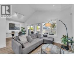 7430 CANADA WAY, Burnaby, British Columbia