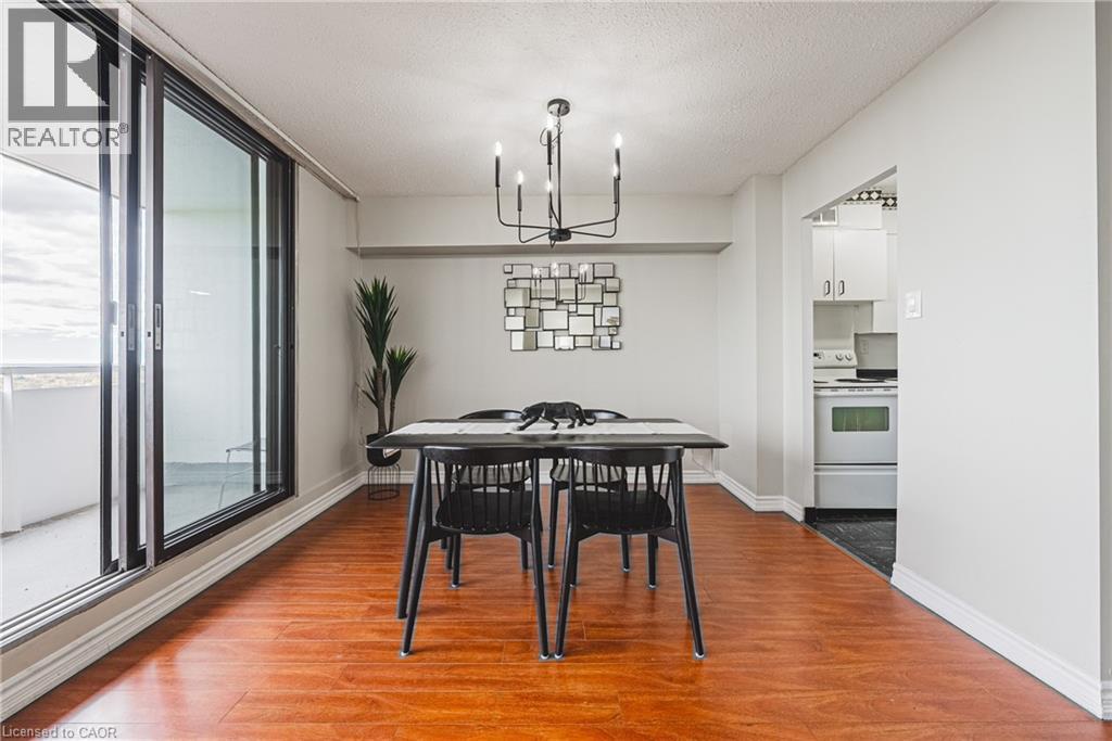 2055 Upper Middle Road Unit# 1206, Burlington, Ontario  L7P 3P4 - Photo 10 - 40815274