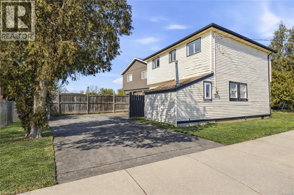 16 Munn Street, Hamilton, Ontario  L8V 1J6 - Photo 24 - 40815814