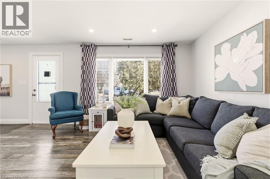 16 Munn Street, Hamilton, Ontario  L8V 1J6 - Photo 7 - 40815814