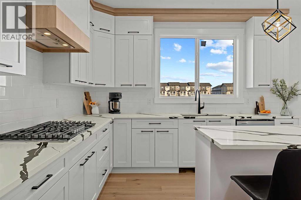 8 Ranchers Meadows, Okotoks, Alberta  T1S 0P5 - Photo 9 - A2282356