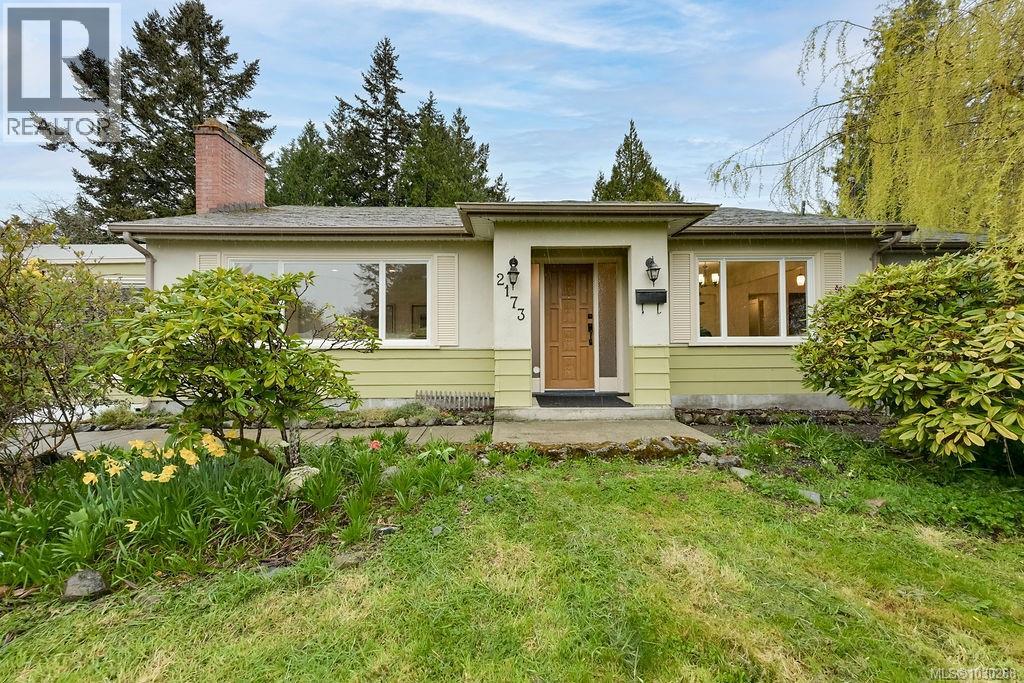2173 Amity Dr, North Saanich, British Columbia