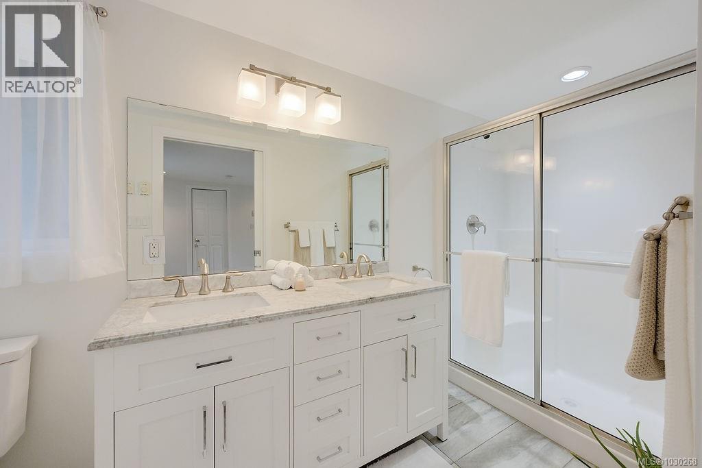 2173 Amity Dr, North Saanich, British Columbia  V8L 1A9 - Photo 27 - 1030268