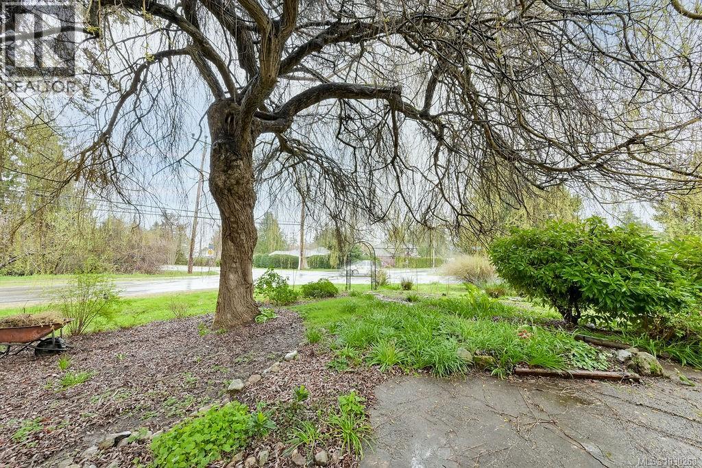 2173 Amity Dr, North Saanich, British Columbia  V8L 1A9 - Photo 44 - 1030268