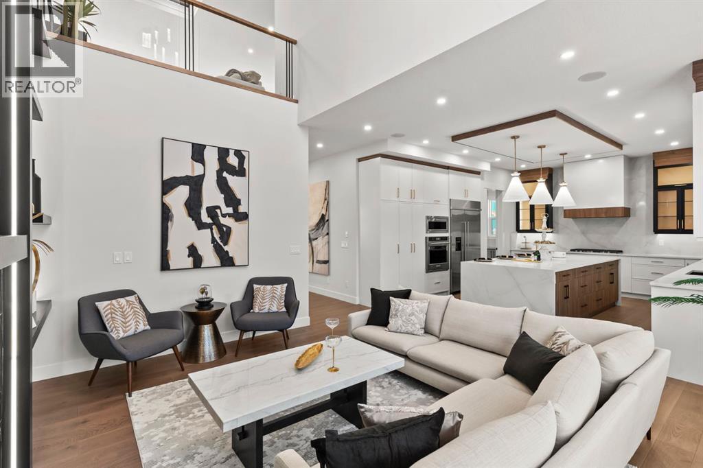 102 South Shore Road, Chestermere, Alberta  T1X 3G2 - Photo 9 - A2294099