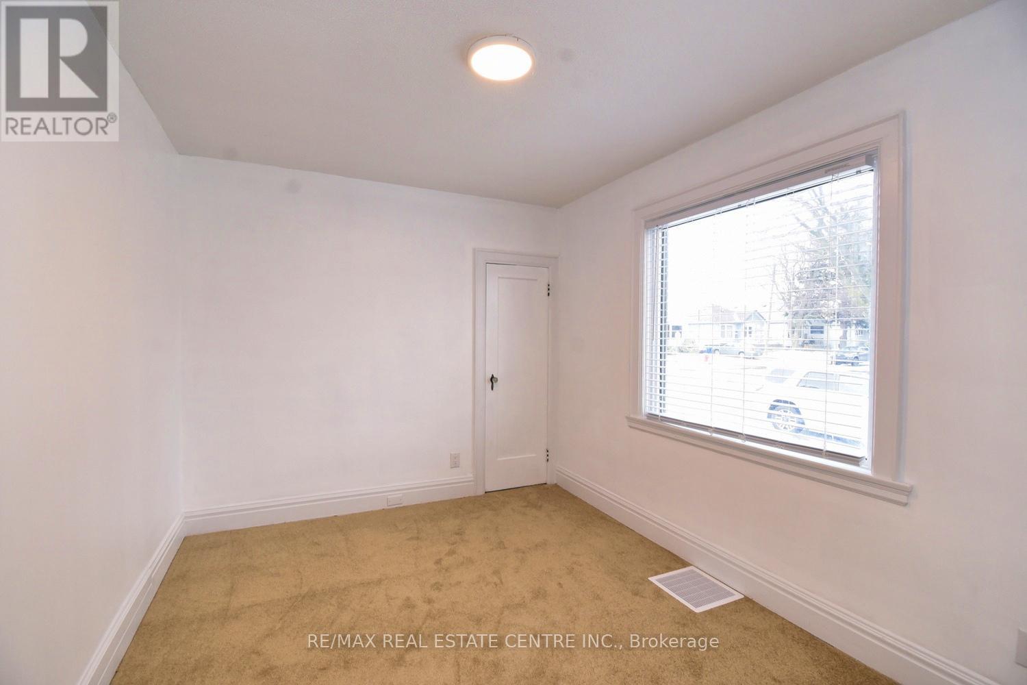 215 Walter Avenue S, Hamilton, Ontario  L8K 3L3 - Photo 18 - X12654168