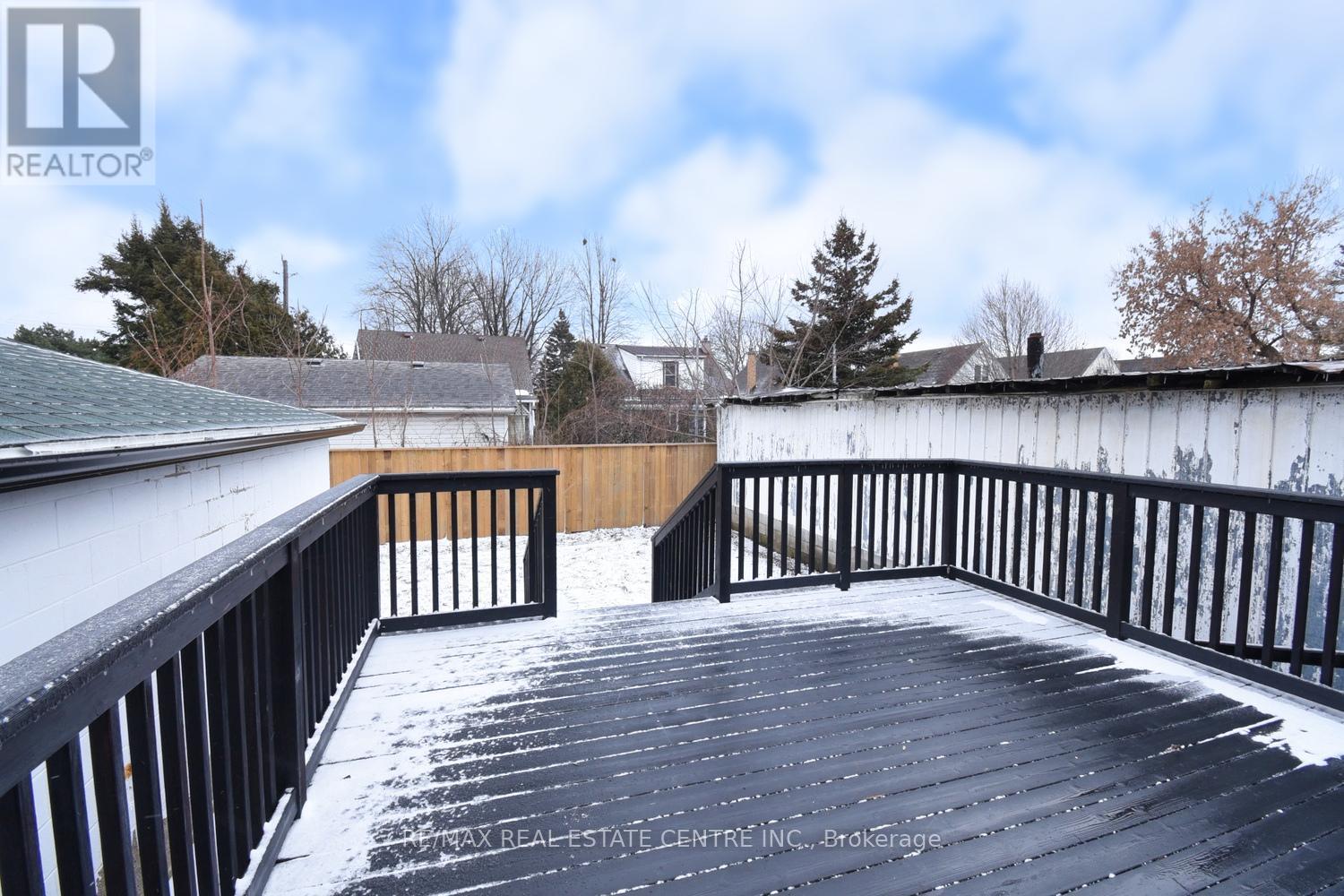 215 Walter Avenue S, Hamilton, Ontario  L8K 3L3 - Photo 25 - X12654168