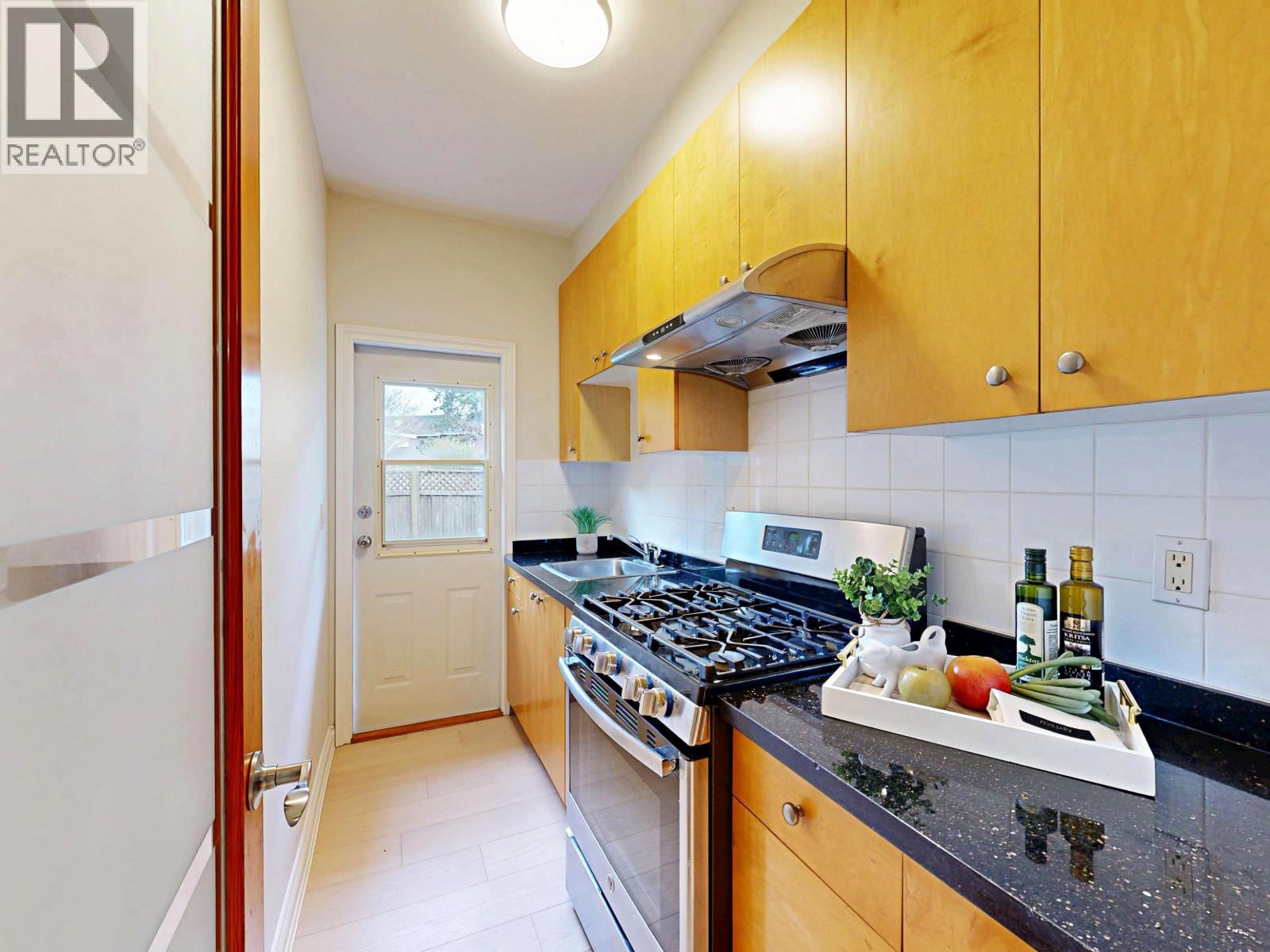 7440 Ludlow Place, Richmond, British Columbia  V7C 2Z6 - Photo 16 - R3104620