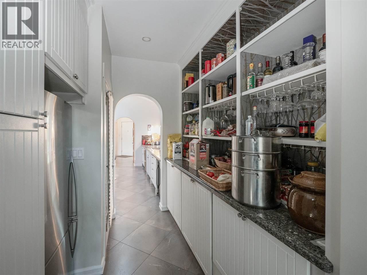 313 Skyline Drive, Gibsons, British Columbia  V0N 1V8 - Photo 16 - R3104639