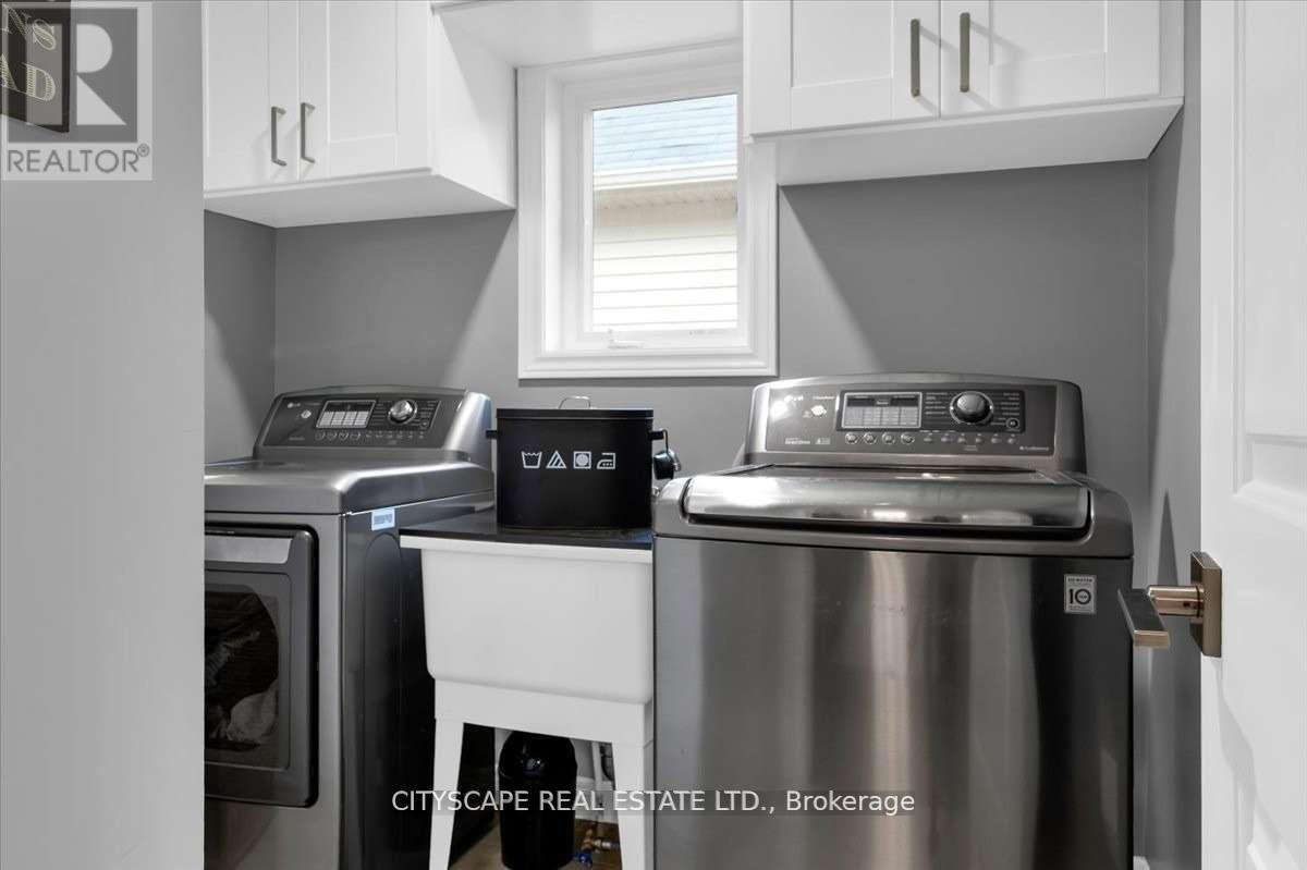 40 Blue Ribbon Way, Hamilton, Ontario  L0R 1C0 - Photo 29 - X12932580