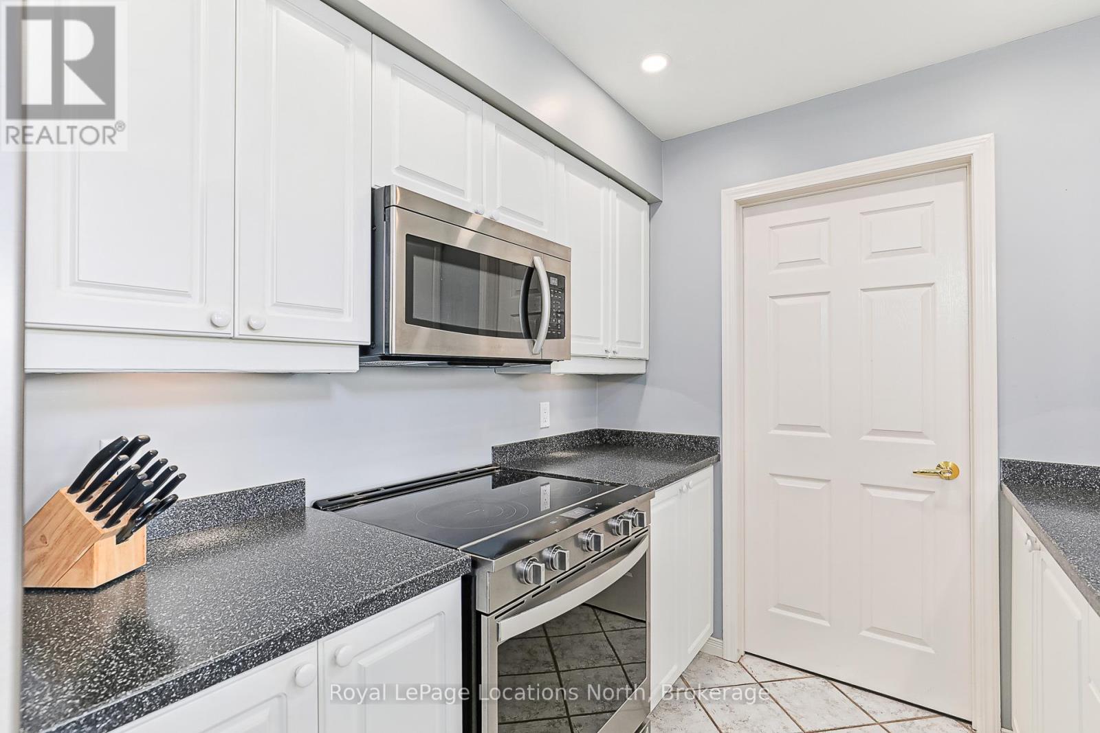 638 Johnston Park Avenue, Collingwood, Ontario  L9Y 5C7 - Photo 10 - S12935670