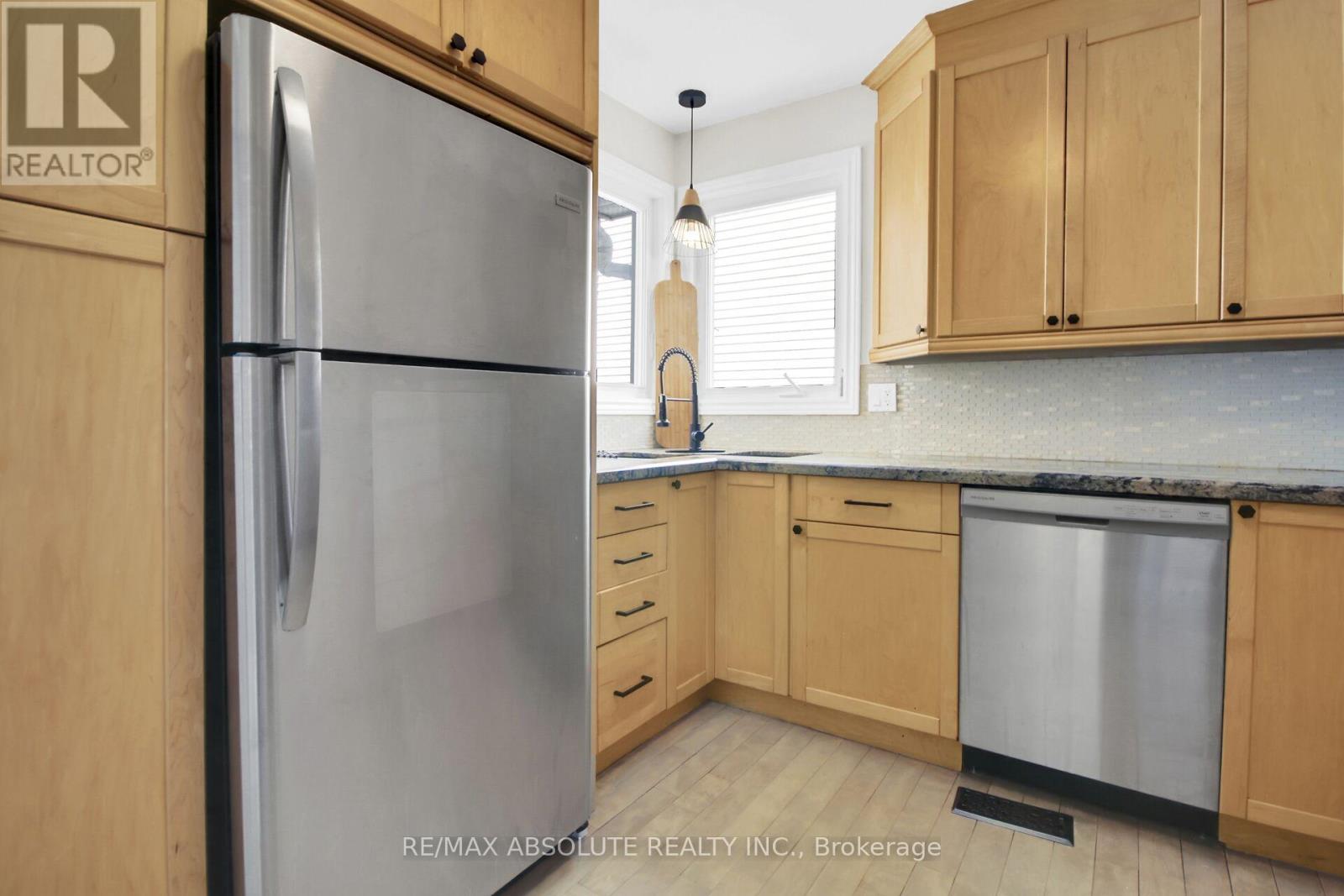 294 Turnstone Court, Ottawa, Ontario  K1E 2V2 - Photo 22 - X12935634