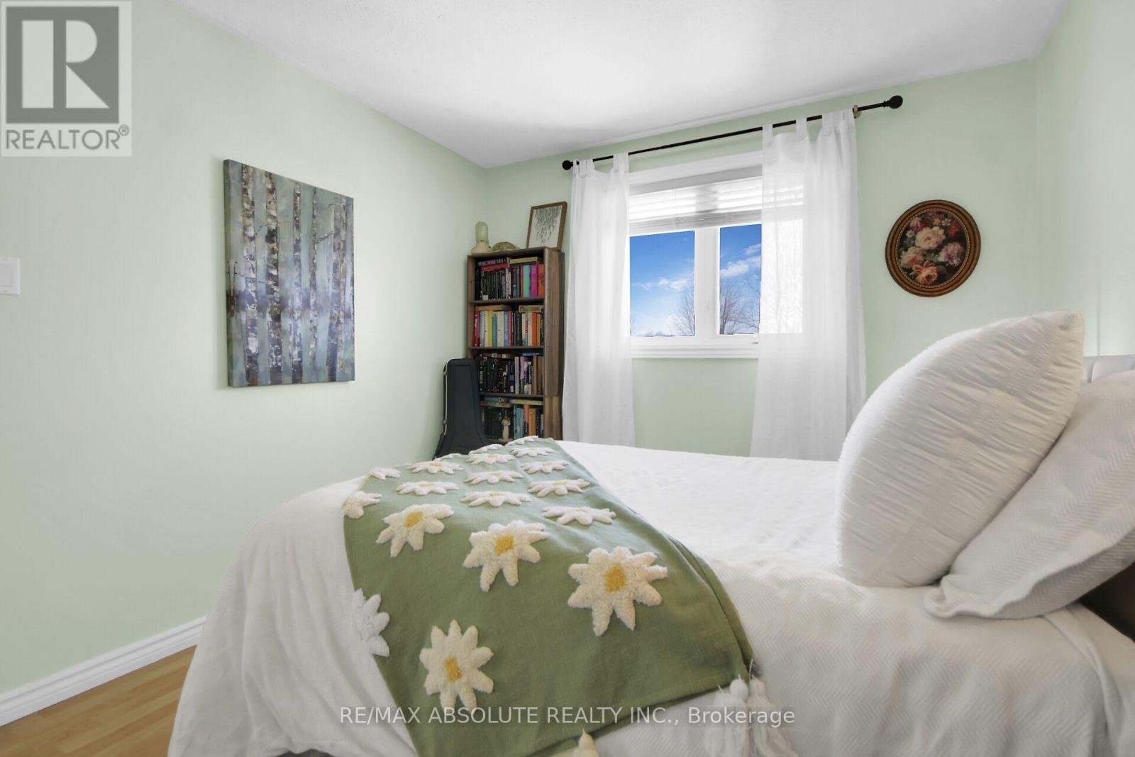 294 Turnstone Court, Ottawa, Ontario  K1E 2V2 - Photo 36 - X12935634