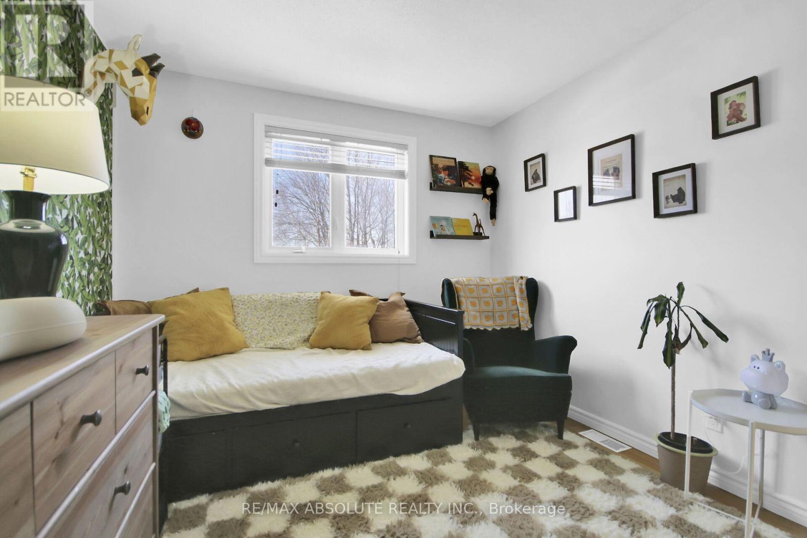 294 Turnstone Court, Ottawa, Ontario  K1E 2V2 - Photo 40 - X12935634