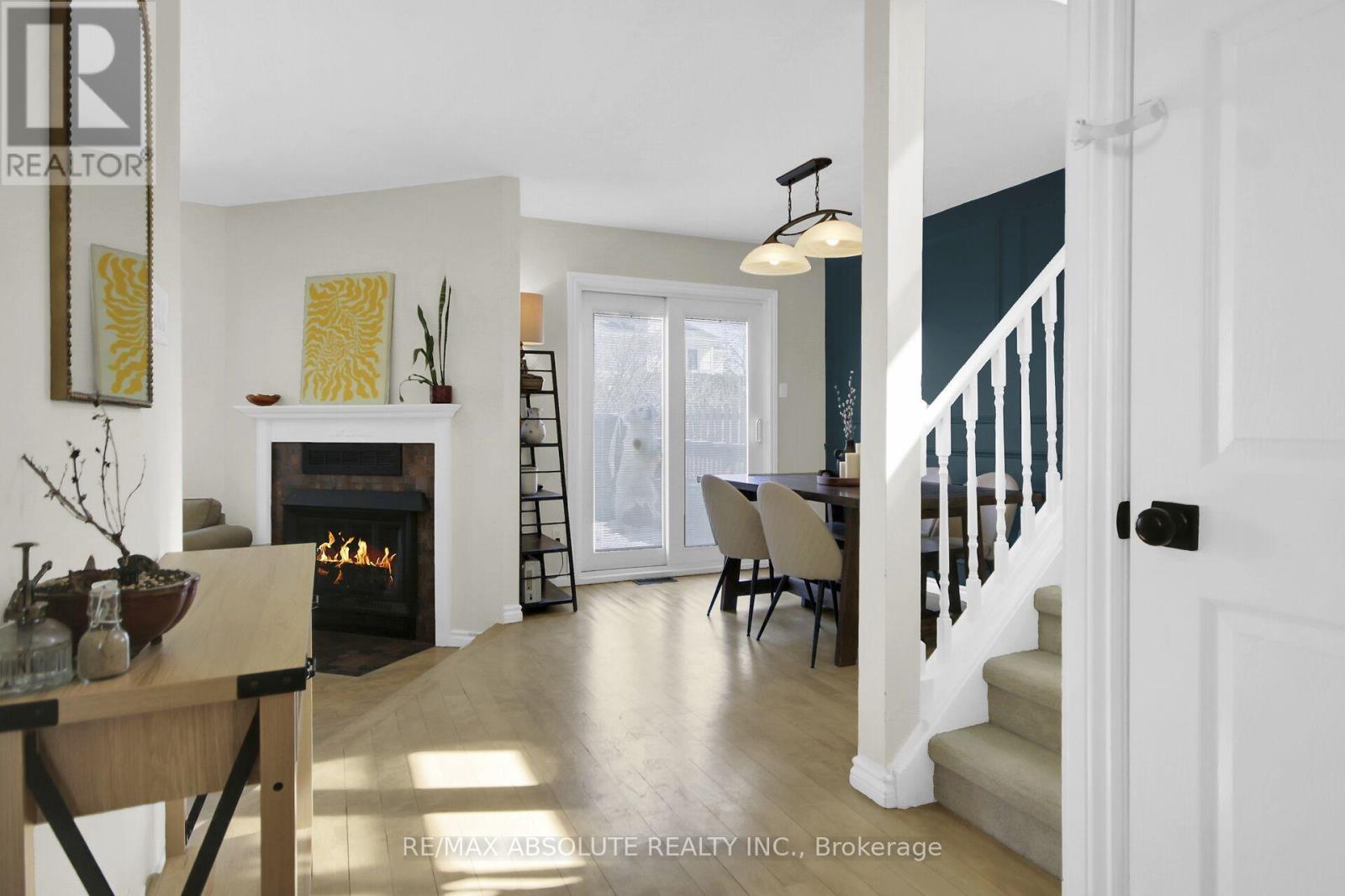 294 Turnstone Court, Ottawa, Ontario  K1E 2V2 - Photo 8 - X12935634