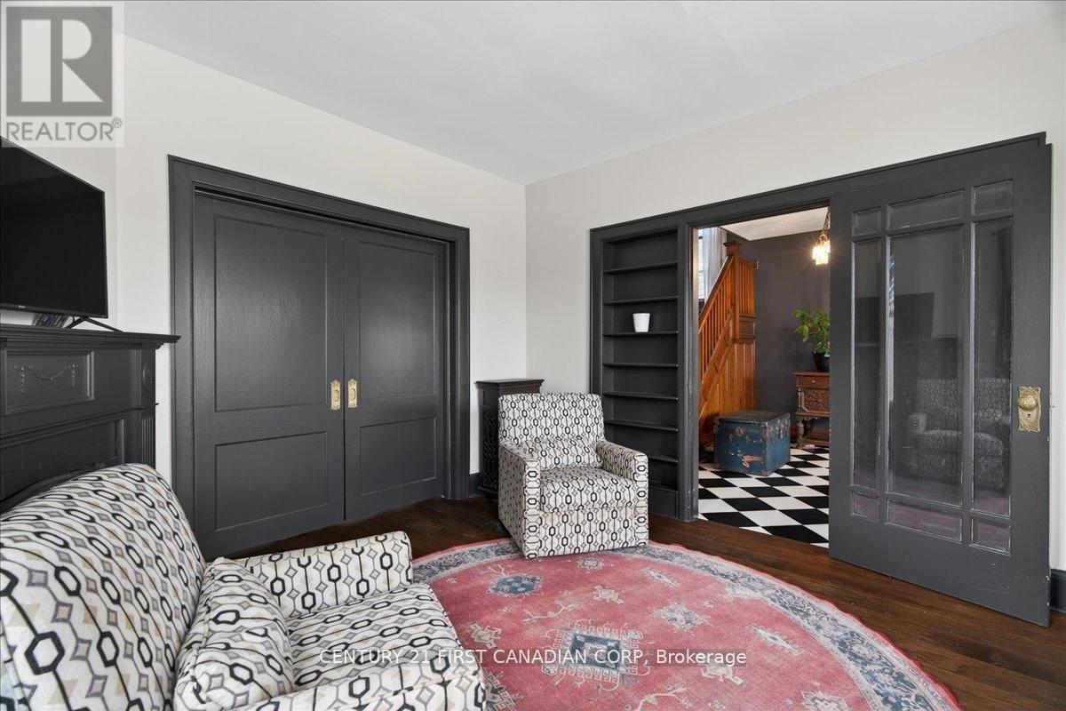 18 Colborne Street, Strathroy-Caradoc, Ontario  N7G 2L9 - Photo 11 - X12935588