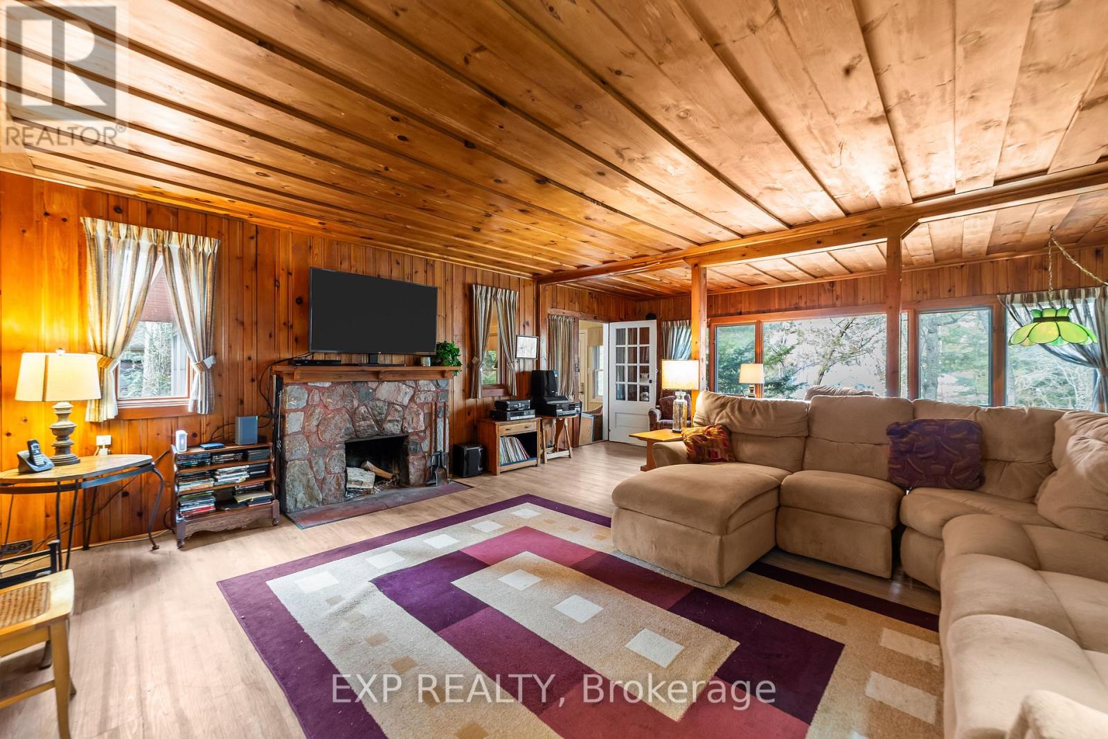 9 Summit Avenue, South Huron, Ontario  N0M 1T0 - Photo 19 - X12935610