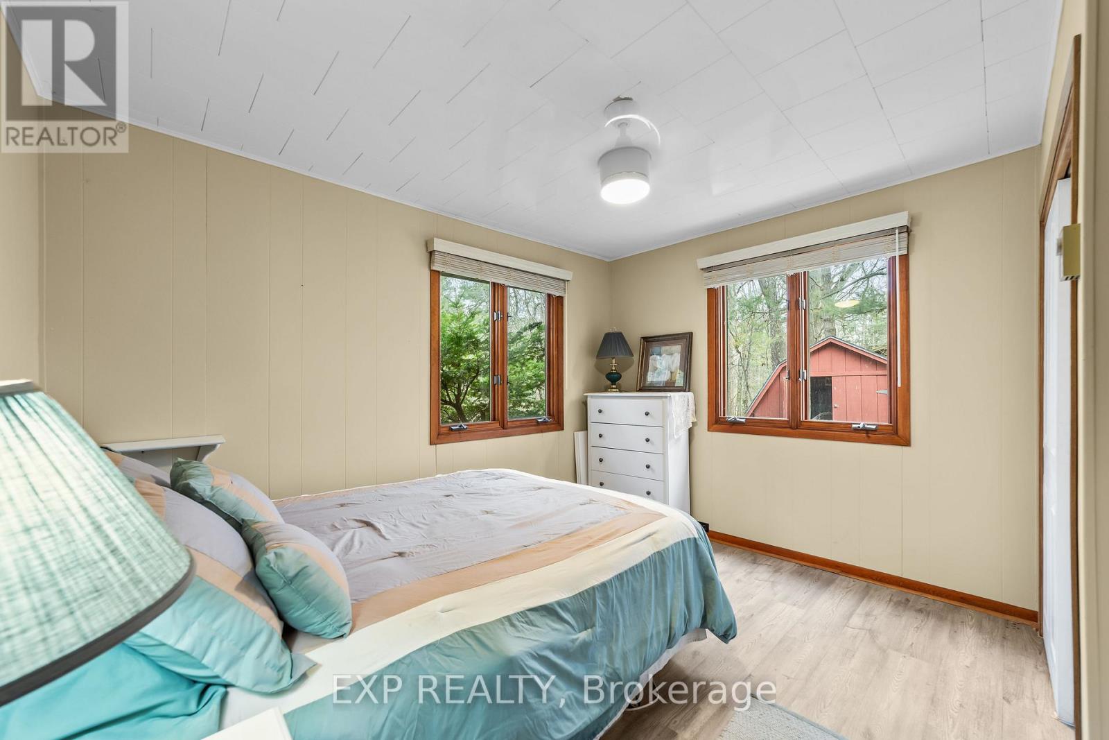 9 Summit Avenue, South Huron, Ontario  N0M 1T0 - Photo 32 - X12935610