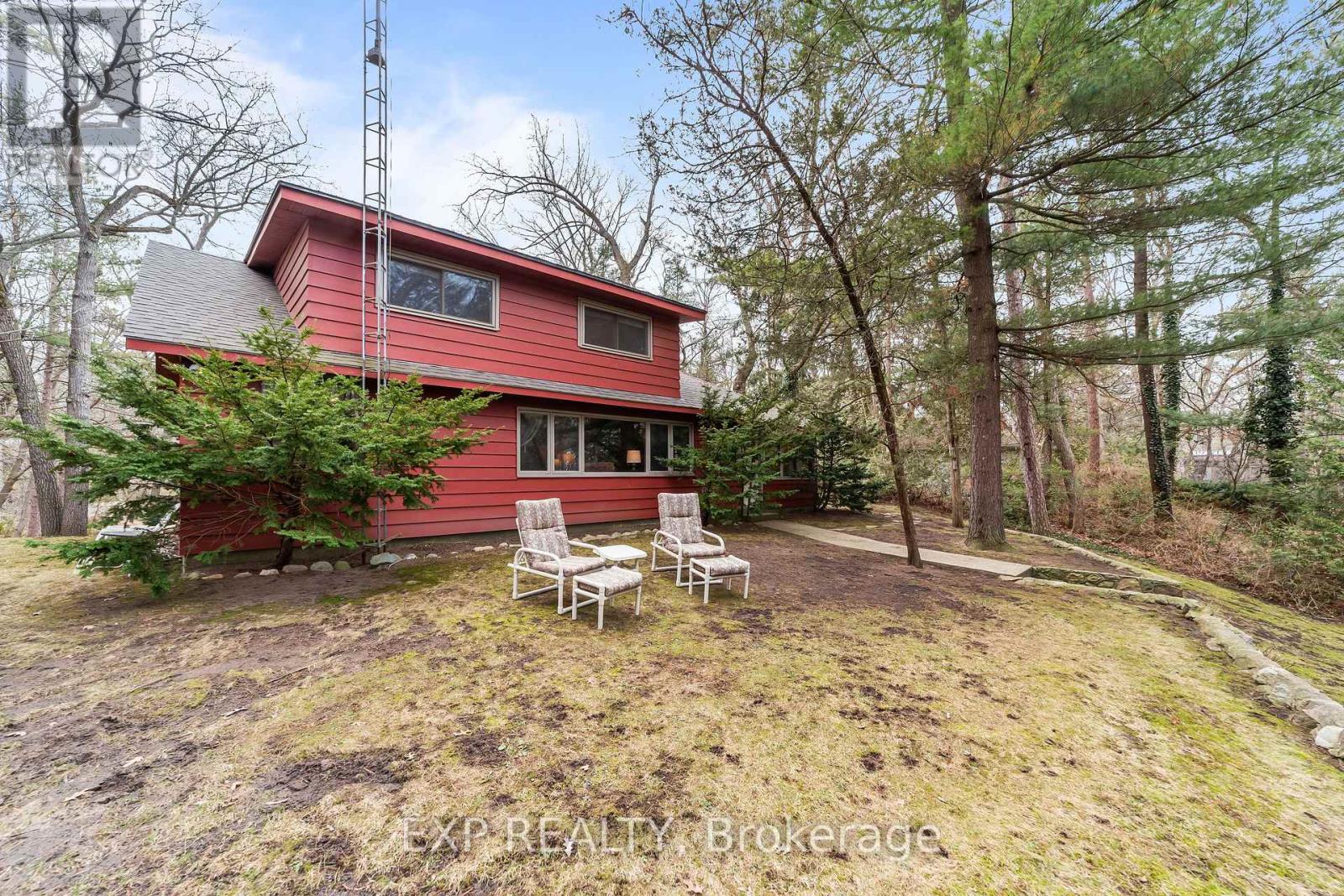 9 Summit Avenue, South Huron, Ontario  N0M 1T0 - Photo 40 - X12935610