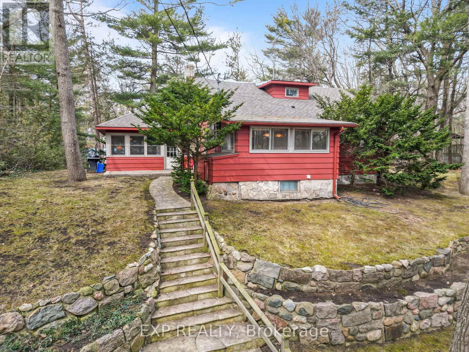 9 Summit Avenue, South Huron, Ontario  N0M 1T0 - Photo 46 - X12935610