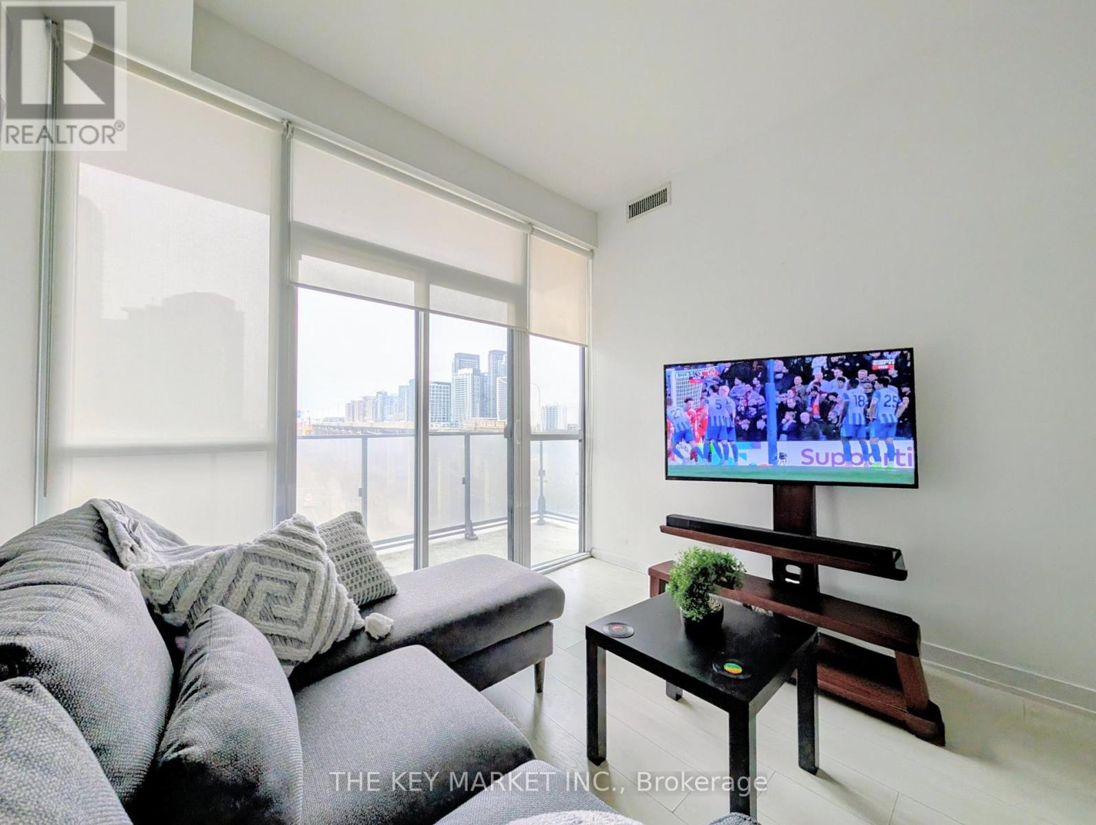 730 - 50 Bruyeres Mews, Toronto, Ontario  M5V 0H8 - Photo 13 - C12935584