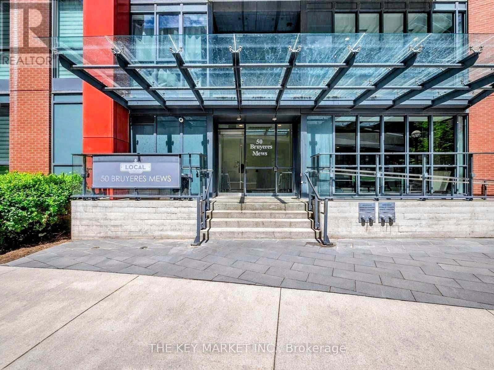 730 - 50 Bruyeres Mews, Toronto, Ontario  M5V 0H8 - Photo 3 - C12935584