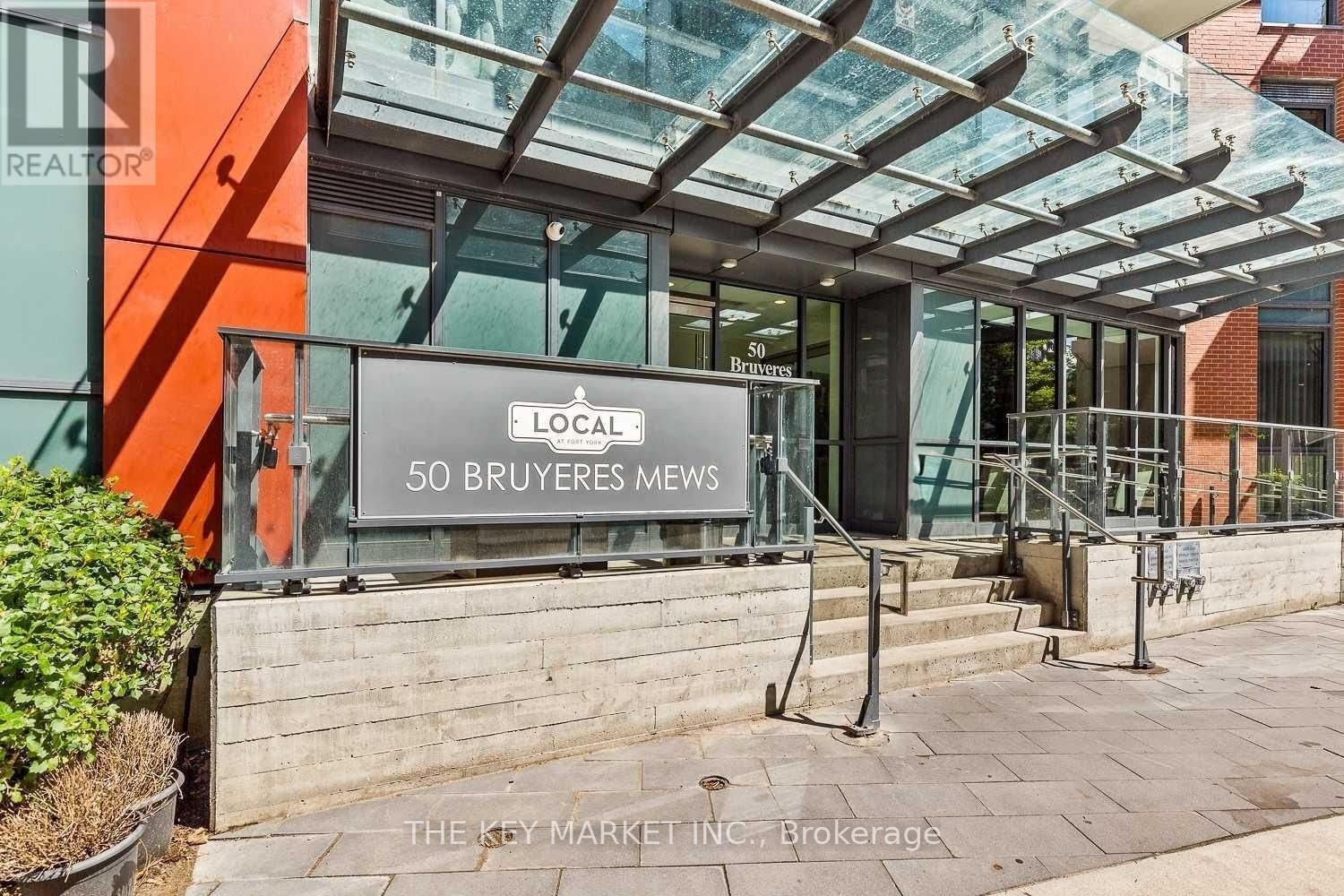 730 - 50 Bruyeres Mews, Toronto, Ontario  M5V 0H8 - Photo 4 - C12935584