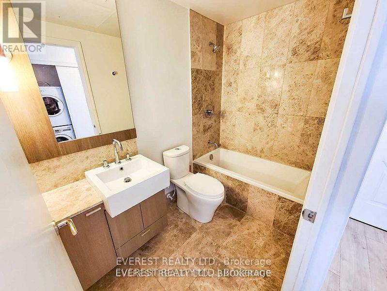 3710 - 88 Blue Jays Way, Toronto, Ontario  M5V 0L7 - Photo 14 - C12935632