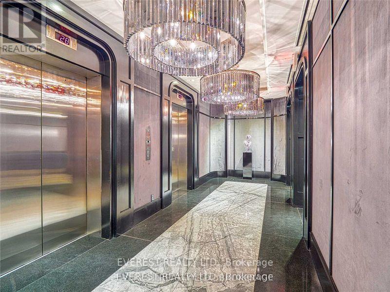 3710 - 88 Blue Jays Way, Toronto, Ontario  M5V 0L7 - Photo 2 - C12935632