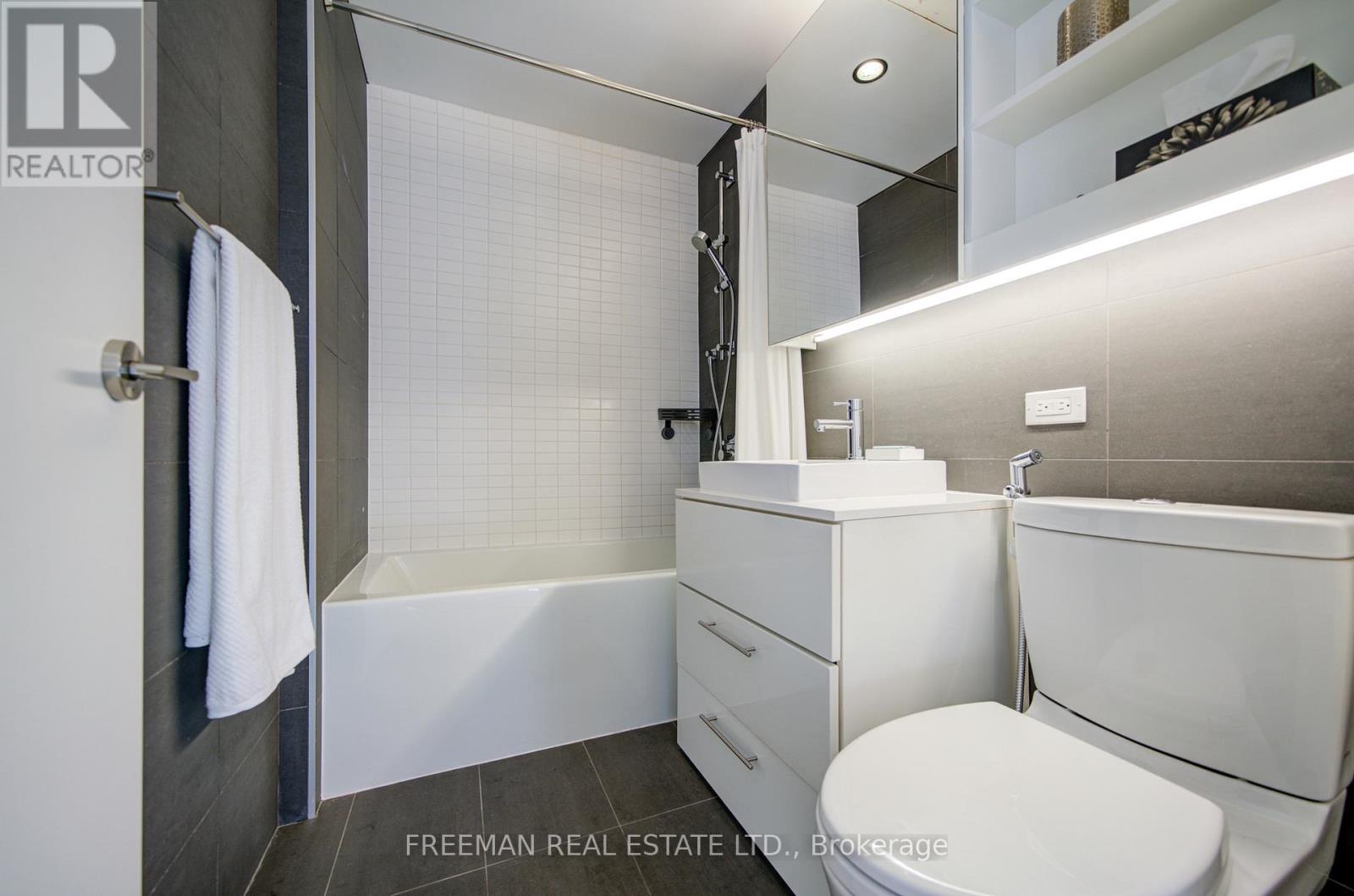 Ph 37 - 47 Lower River Street, Toronto, Ontario  M5A 0G1 - Photo 25 - C12935646