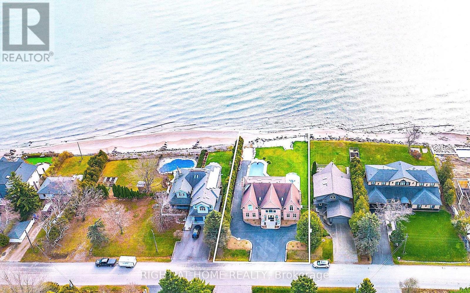 26 ONTORO BOULEVARD, Ajax, Ontario