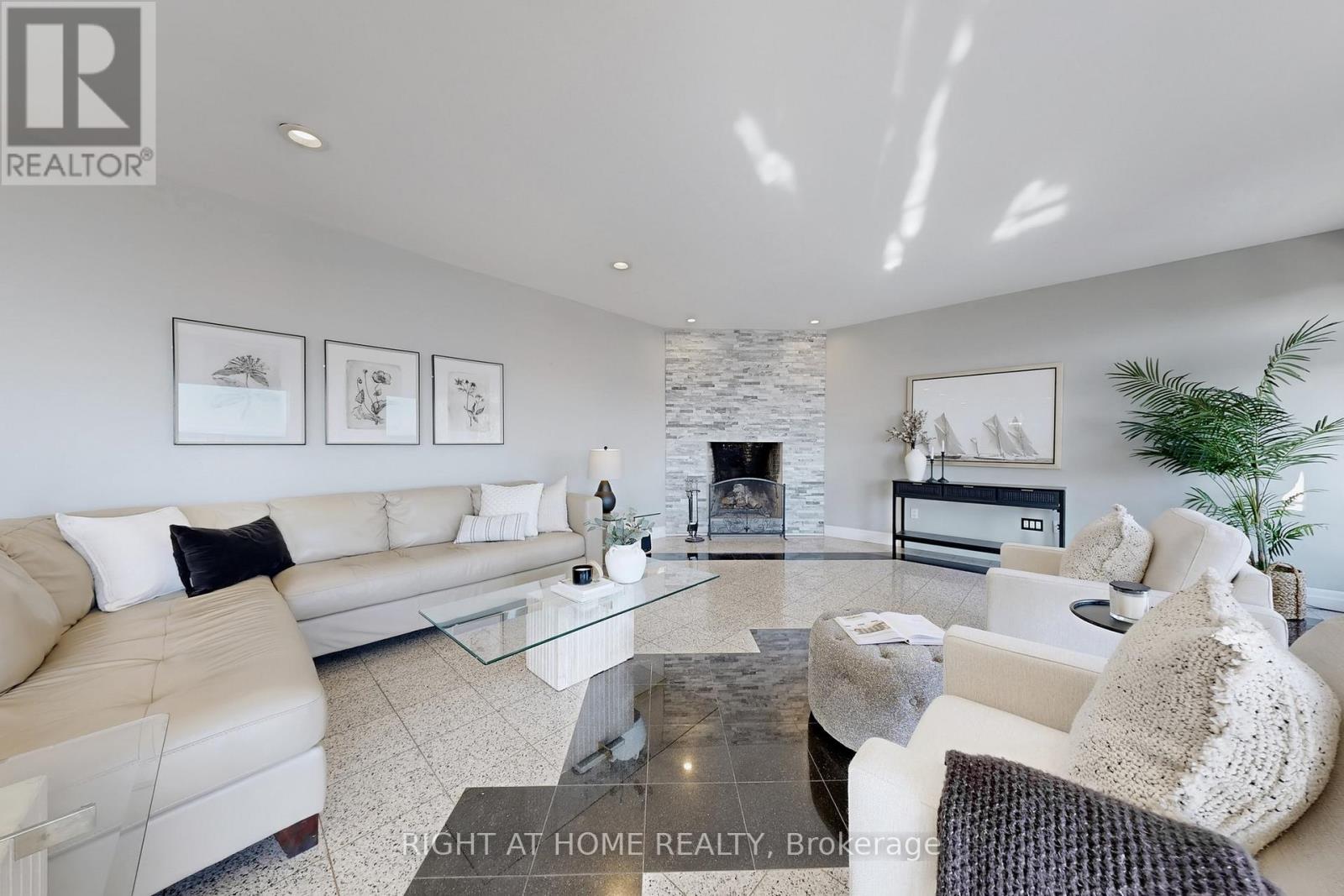 26 Ontoro Boulevard, Ajax, Ontario  L1Z 1X6 - Photo 14 - E12935590