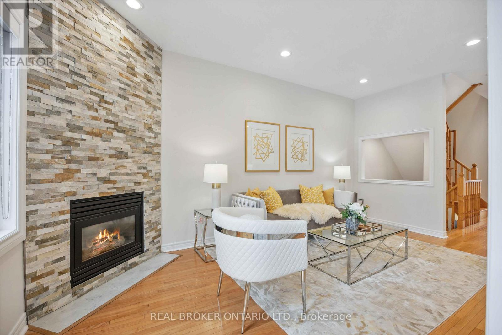 66 - 255 Shaftsbury Avenue, Richmond Hill, Ontario  L4C 0L9 - Photo 10 - N12935616