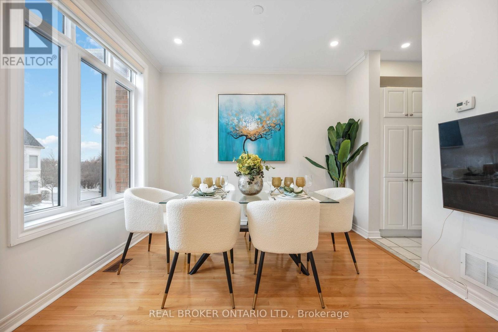 66 - 255 Shaftsbury Avenue, Richmond Hill, Ontario  L4C 0L9 - Photo 5 - N12935616