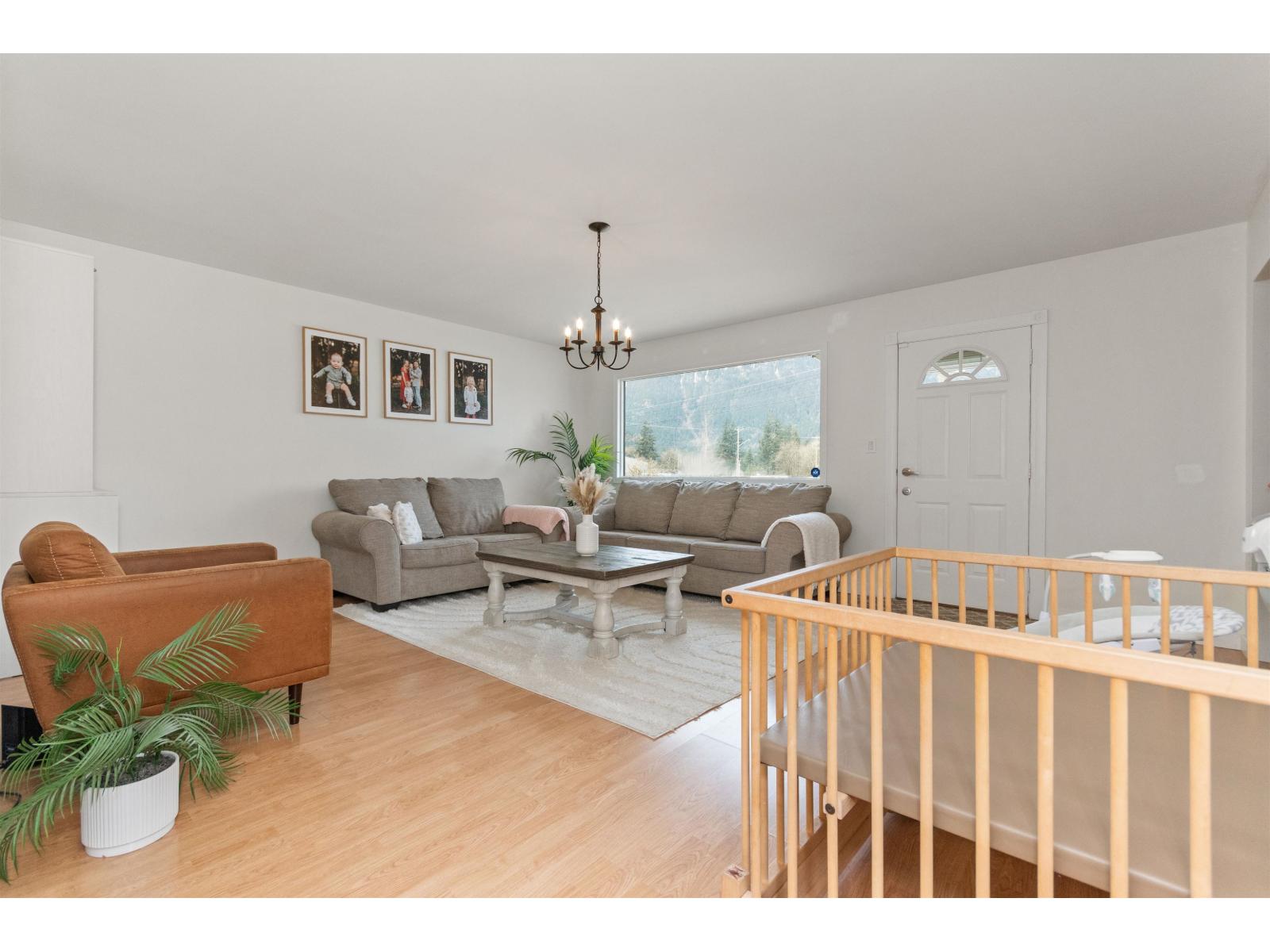 522 Raab Street, Hope, Hope, British Columbia  V0X 1L4 - Photo 6 - R3104526