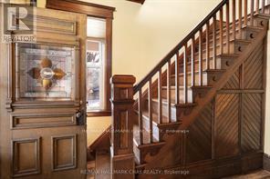 4514 Penetanguishene Road, Springwater (Hillsdale), Ontario  L0L 1V0 - Photo 5 - S12935570