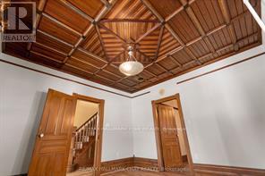 4514 Penetanguishene Road, Springwater (Hillsdale), Ontario  L0L 1V0 - Photo 8 - S12935570