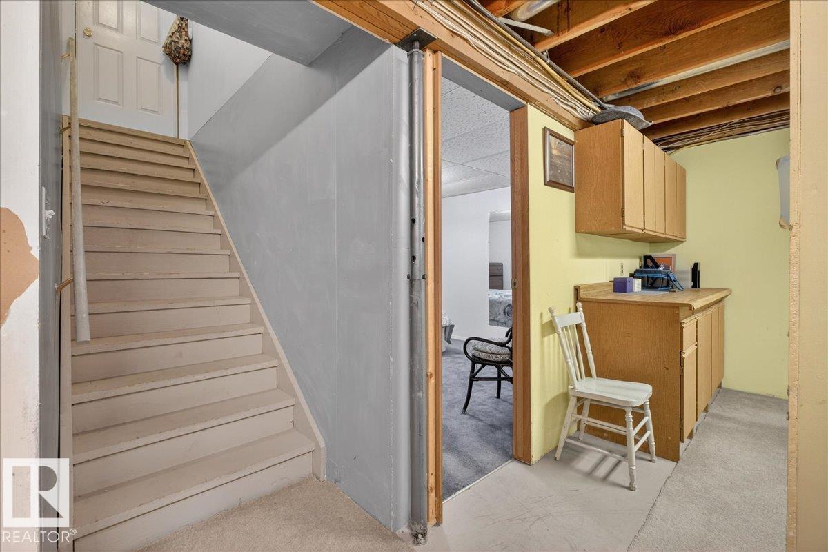 227 Knottwood Rd N Nw, Edmonton, Alberta  T6K 4B9 - Photo 20 - E4479711