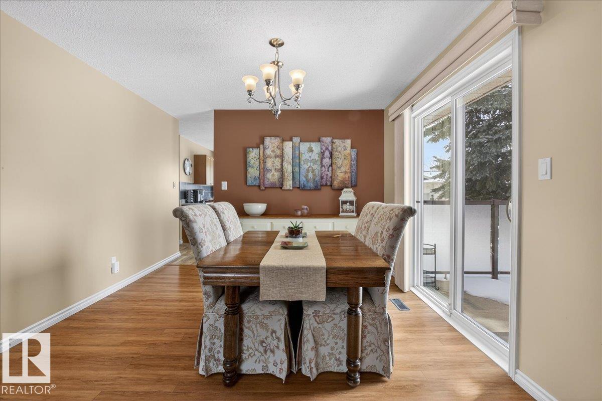 227 Knottwood Rd N Nw, Edmonton, Alberta  T6K 4B9 - Photo 7 - E4479711