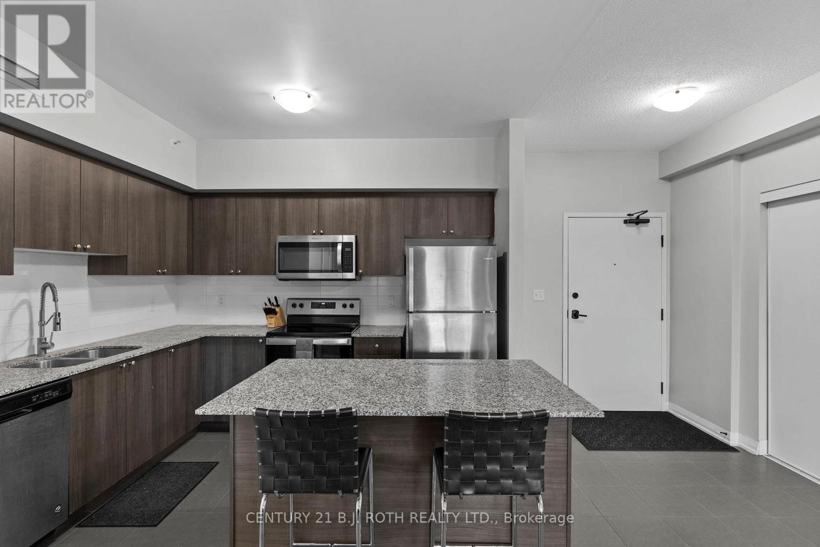 204 - 20 Koda Street, Barrie, Ontario  L9J 0J7 - Photo 10 - S12935600